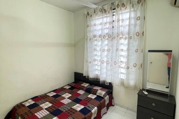 TAMAN GAMBANG DAMAI/DESA HIJAUAN