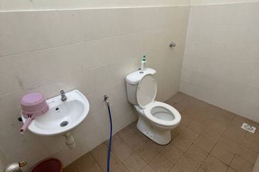 TAMAN GAMBANG DAMAI/DESA HIJAUAN