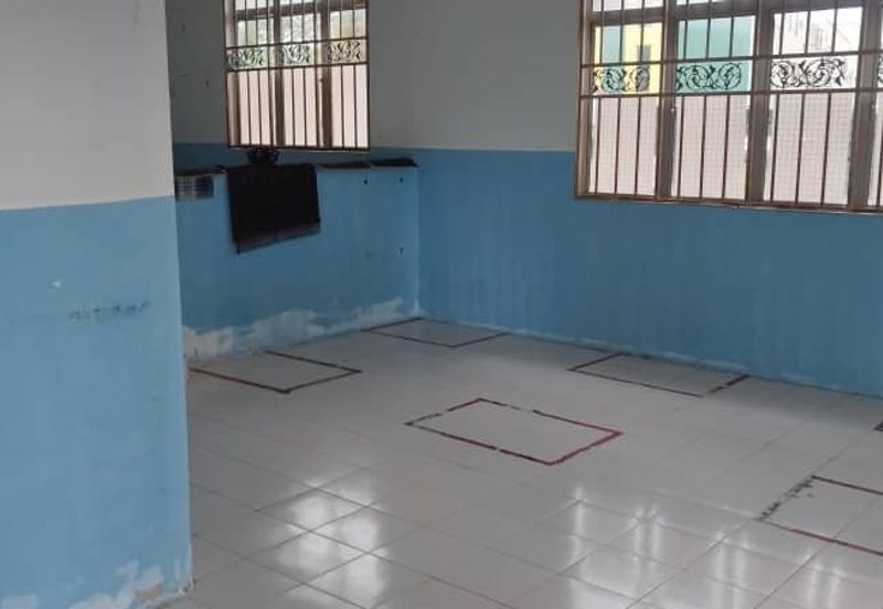 TAMAN BUKIT SEMANTAN