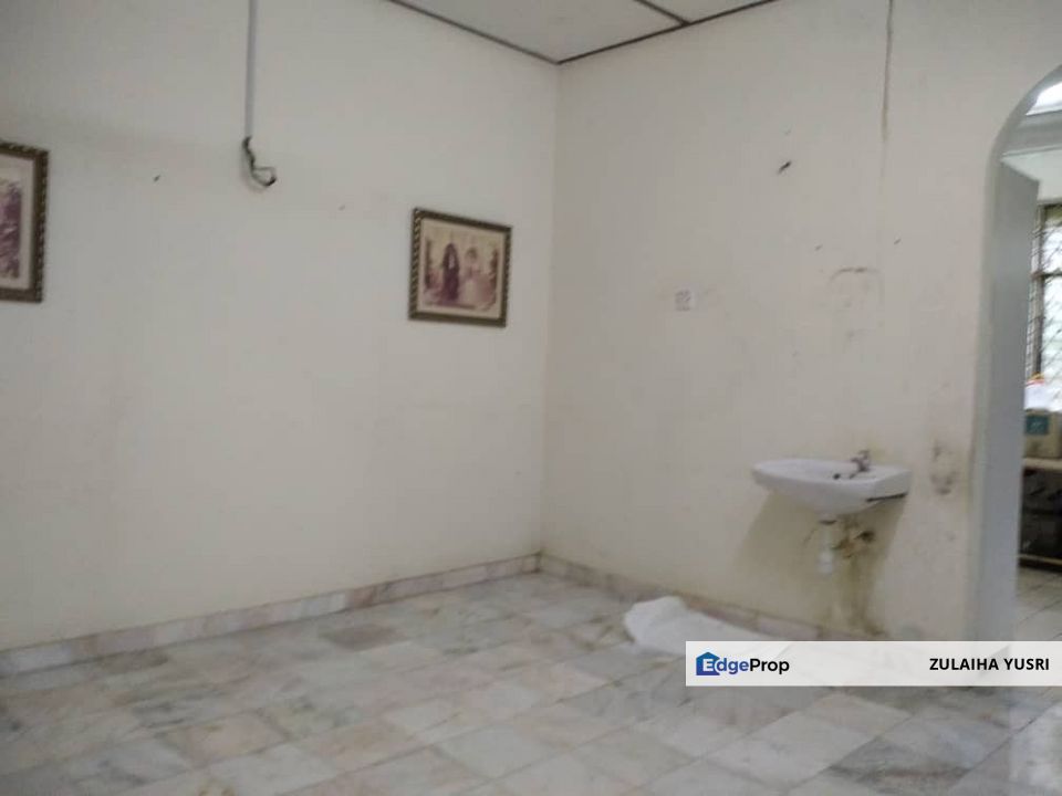 Cornerlot Tanah Luas Taman Indah Permai Paka, Terengganu, Paka