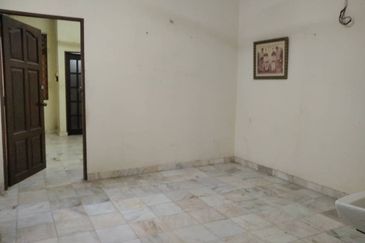 Cornerlot Tanah Luas Taman Indah Permai Paka