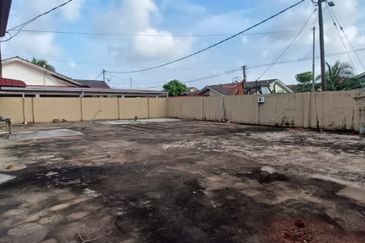 TAMAN GAMBANG DAMAI/DESA HIJAUAN