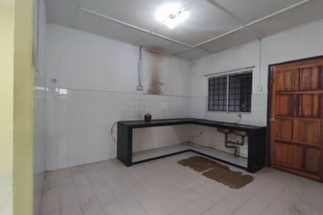 TAMAN GAMBANG DAMAI/DESA HIJAUAN