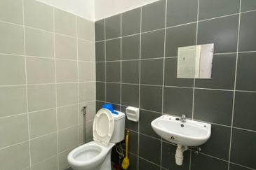 TAMAN GAMBANG DAMAI/DESA HIJAUAN