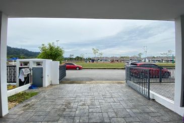 TAMAN GAMBANG DAMAI/DESA HIJAUAN