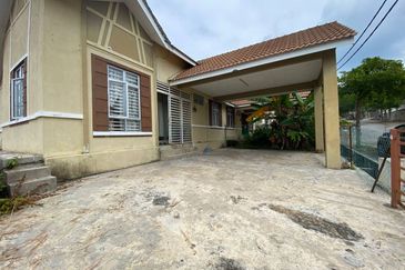 TAMAN GAMBANG DAMAI/DESA HIJAUAN