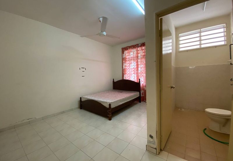 TAMAN GAMBANG DAMAI/DESA HIJAUAN