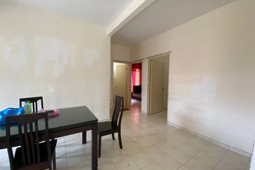 TAMAN GAMBANG DAMAI/DESA HIJAUAN