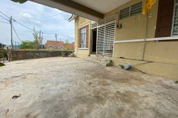 TAMAN GAMBANG DAMAI/DESA HIJAUAN