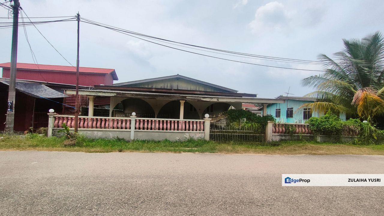 Tanah Lot Beserta Rumah Di Jalan Utama Kerteh, Terengganu, Kerteh
