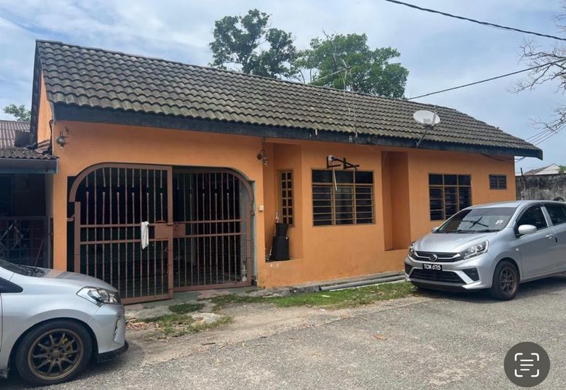 Taman Desa Sentosa Jabur Kubur Cukai