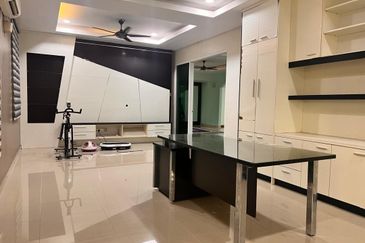 [FURNISHED]TITIAN BERAYUN KIJAL TERENGGANU