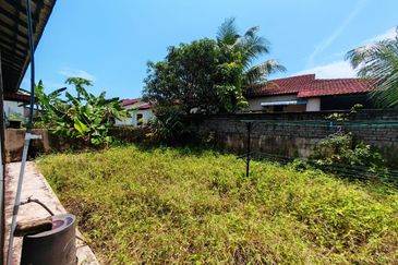 TAMAN BATU HITAM DAMAI