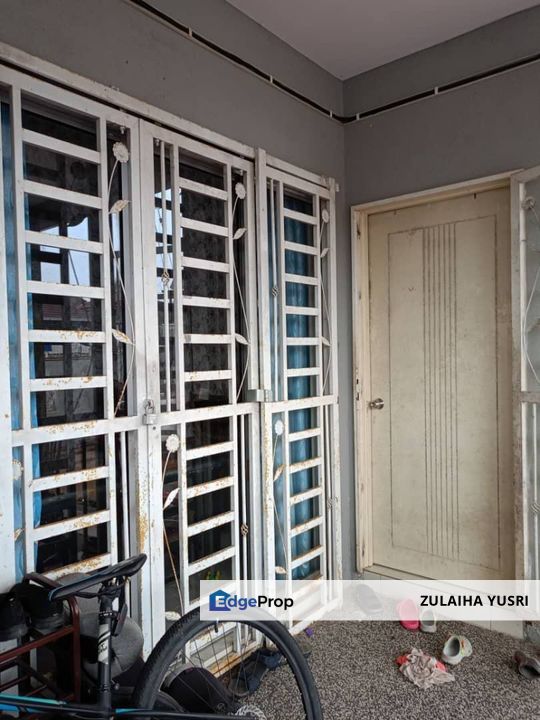 Cornerlot Semi-D Gambang Damai Kuantan, Pahang, Kuantan