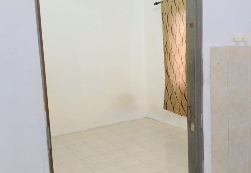 AMAN PLUS, PINGGIRAN PUTRA 3