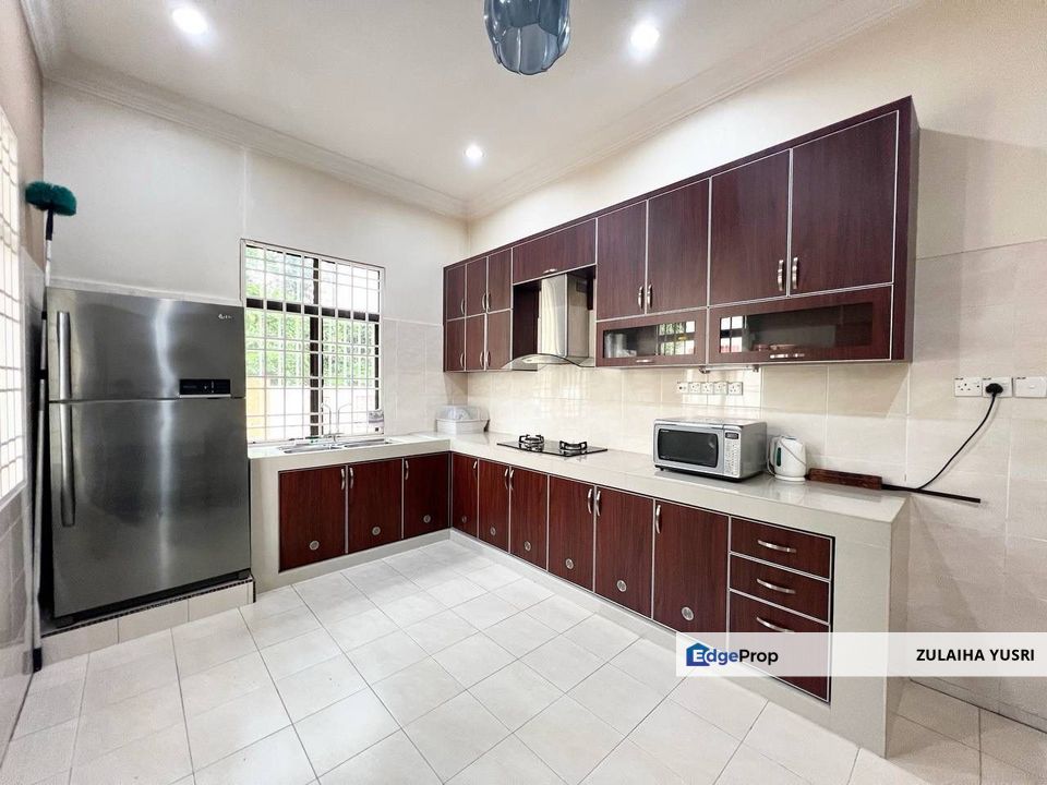 [FURNISHED]2Storey Semi-D Taman Sempalit Indah, Pahang, Temerloh