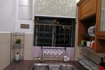 Taman Seri Mahkota Aman