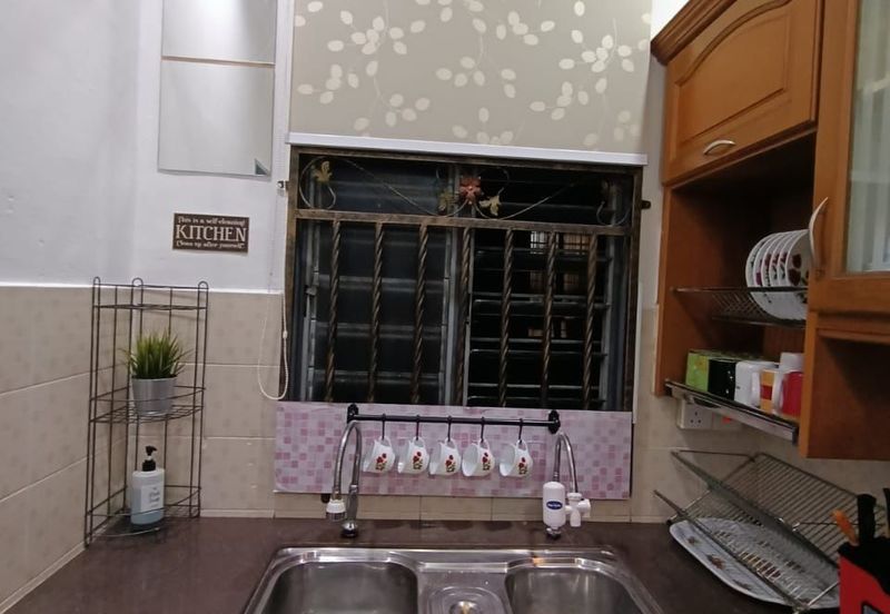 Taman Seri Mahkota Aman