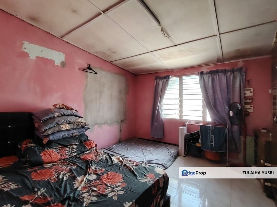 Semi-D Taman LKNP Jalan Pantai Hiburan Rompin, Pahang, Kuala Rompin