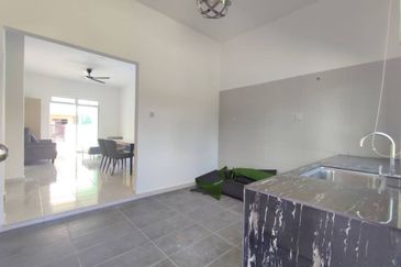 TAMAN CEMPAKA JAYA PECAHAN LOT 3653