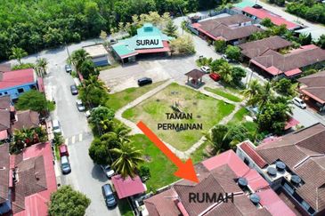 TAMAN BUKIT TINGKAT