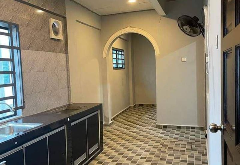 AMAN PLUS, PINGGIRAN PUTRA 3