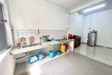 TAMAN DAMAI, MENGKUANG