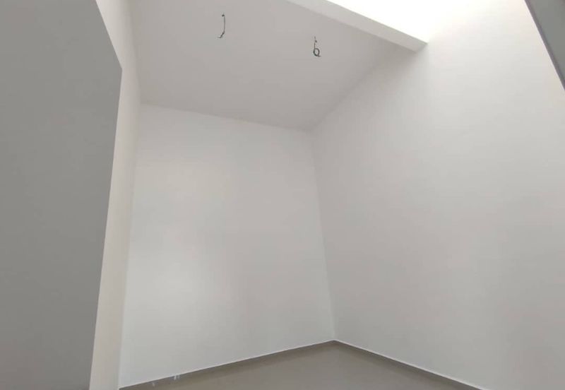 KIARA BAY II (LOT 177)