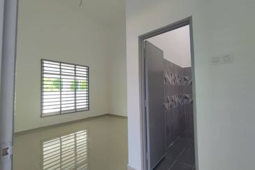 KIARA BAY II (LOT 177)