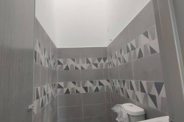 KIARA BAY II (LOT 177)