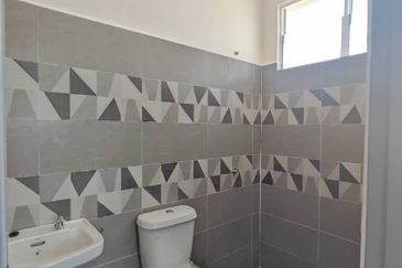 KIARA BAY II (LOT 177)