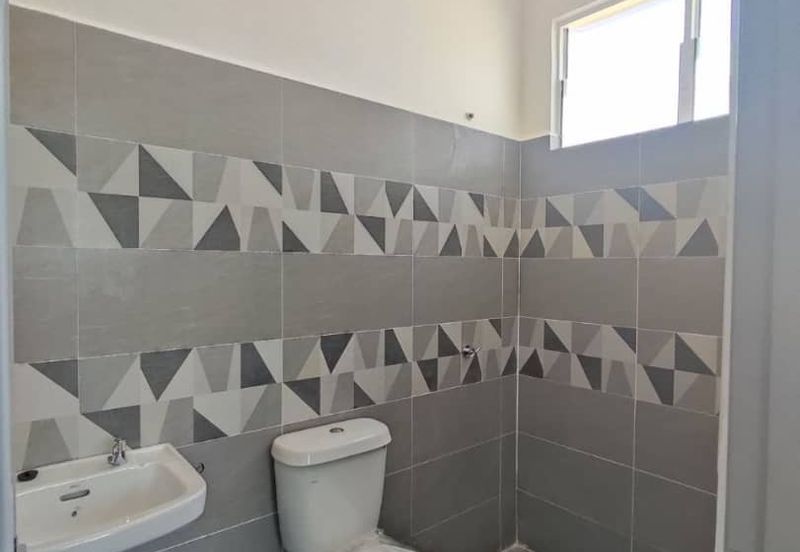 KIARA BAY II (LOT 177)