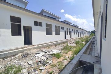 KIARA BAY II (LOT 177)