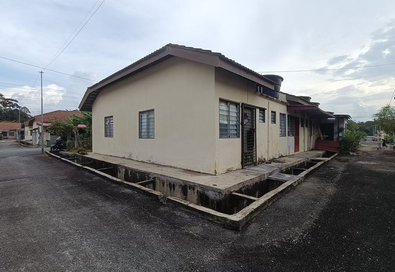 TAMAN GAMBANG DAMAI/DESA HIJAUAN