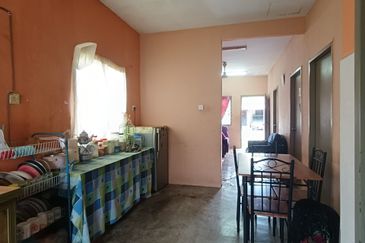 TAMAN GAMBANG DAMAI/DESA HIJAUAN