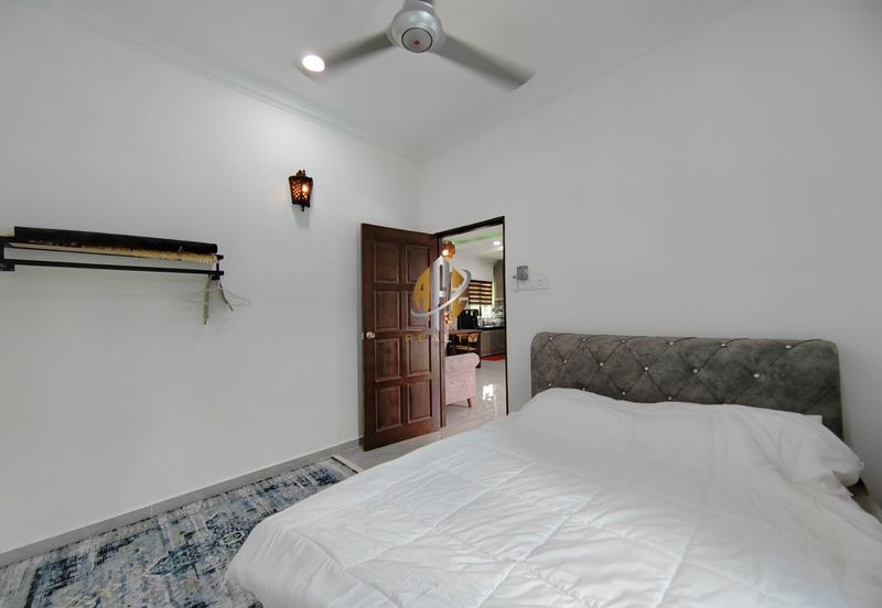 [Pool]Homestay Untuk Dijual di Merang Setiu