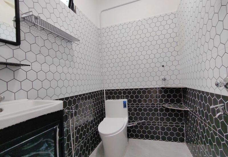 [Pool]Homestay Untuk Dijual di Merang Setiu