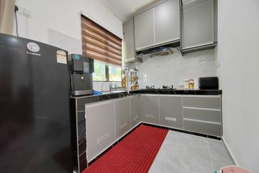 [Pool]Homestay Untuk Dijual di Merang Setiu