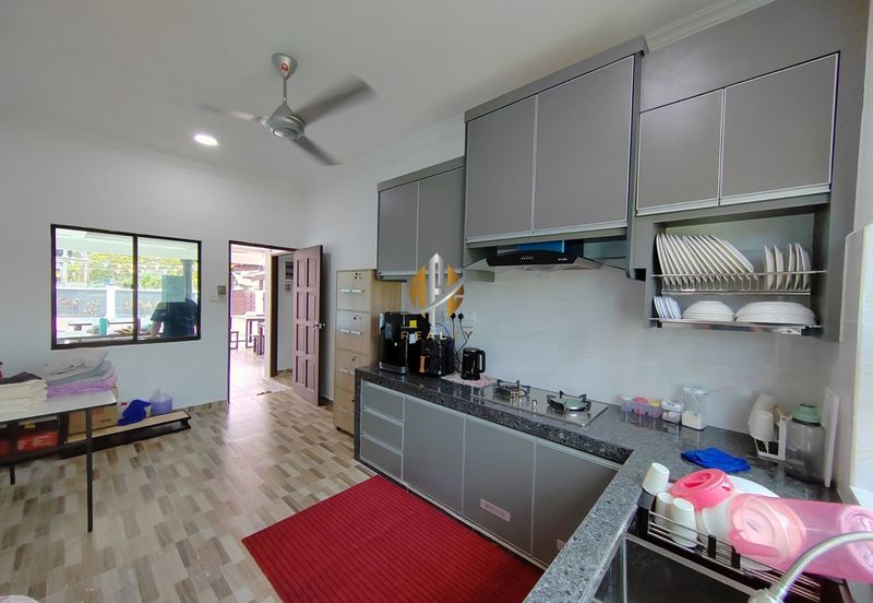 [Pool]Homestay Untuk Dijual di Merang Setiu