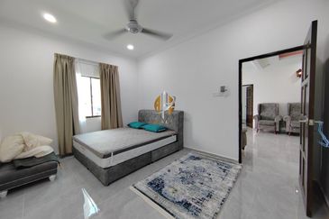 [Pool]Homestay Untuk Dijual di Merang Setiu