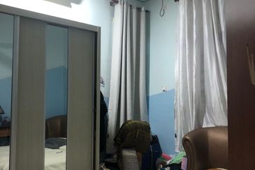 SUNGAI KARANG DARAT I