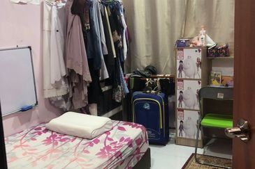 SUNGAI KARANG DARAT I