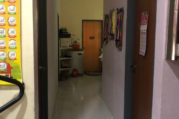 SUNGAI KARANG DARAT I