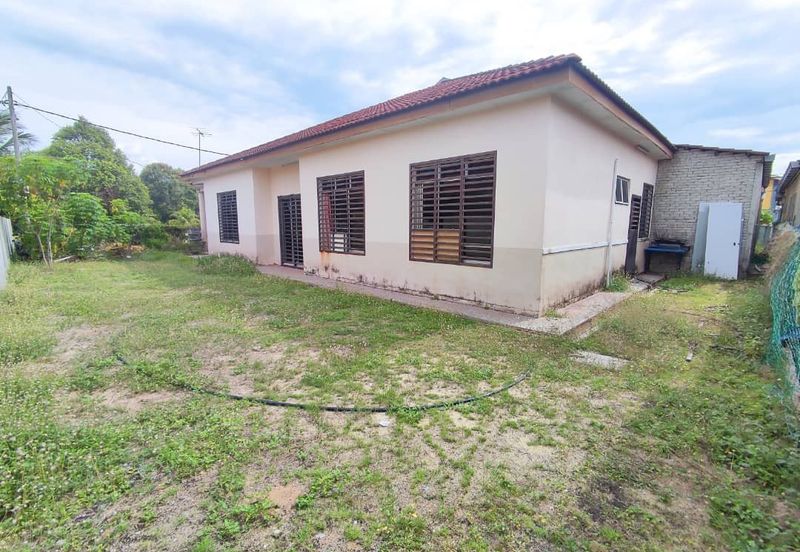 PECAHAN LOT 1145 PERUMAHAN KEMPADANG MAJU