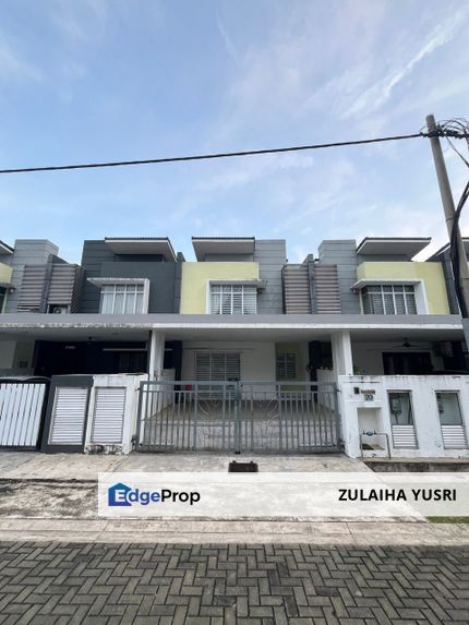 Lakefront Presint 4 Kotasas Kuantan 2Storey , Pahang, Kuantan