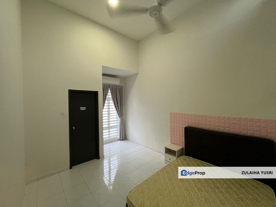 Lakefront Presint 4 Kotasas Kuantan 2Storey , Pahang, Kuantan