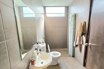 TAMAN BUKIT@ FOREST & HILL