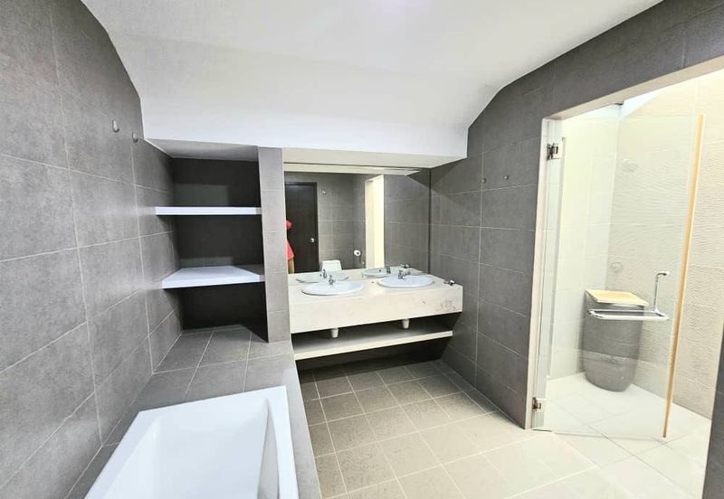 TAMAN BUKIT@ FOREST & HILL