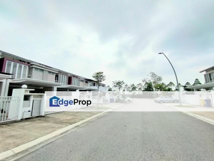 End Lot Two Storeys, Freehold ELMINA GARDEN For Sale, Selangor, Shah Alam