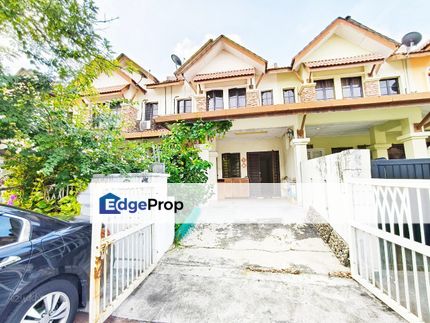 PARTIALLY FURNISHED Double Storey Bandar Nusaputra, Presint 1  , Puchong Near to Cyberjaya For Sale, Selangor, Puchong South